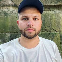 Василий Вологдин 